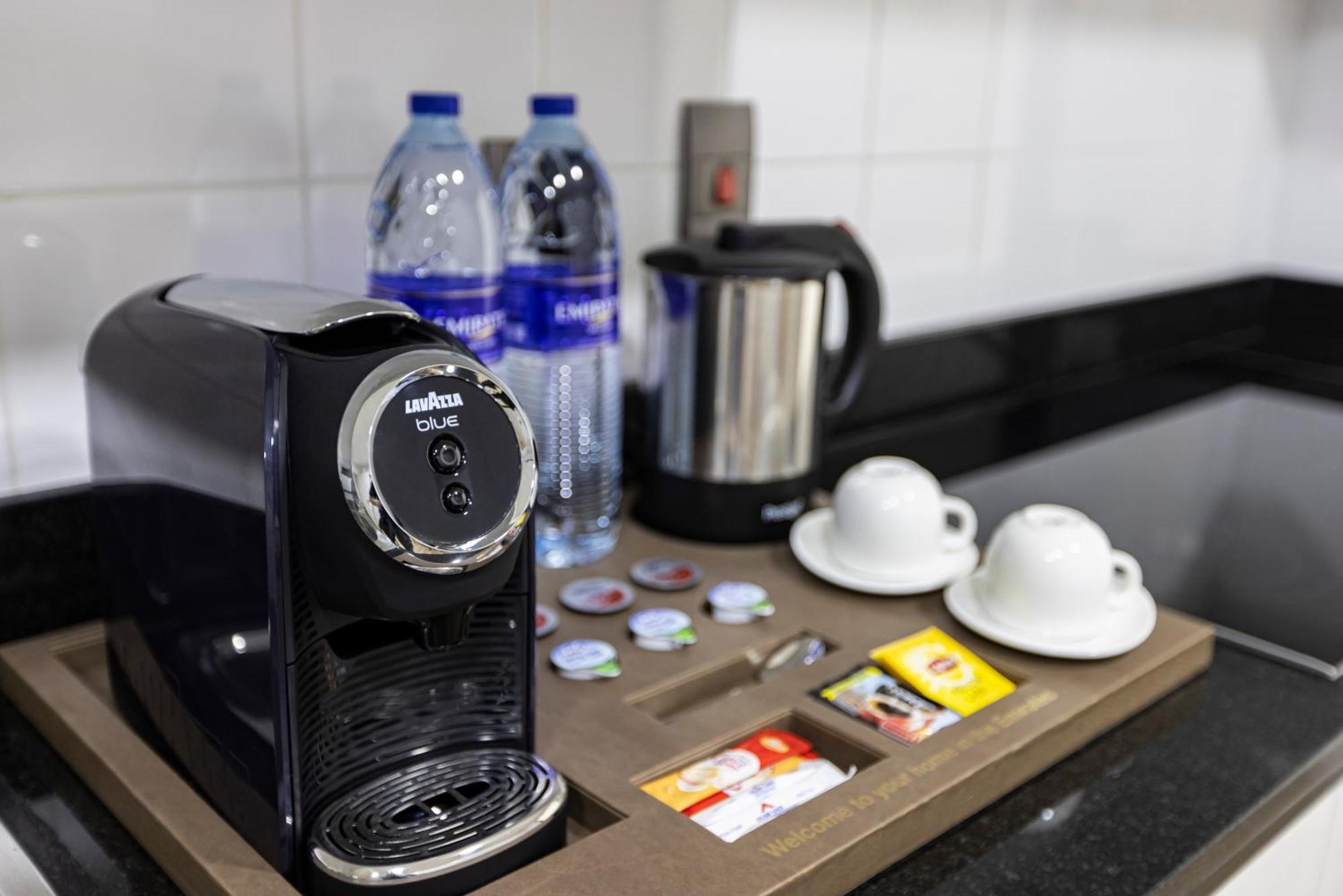 Golden Sands Suites Dubai Zimmer foto
